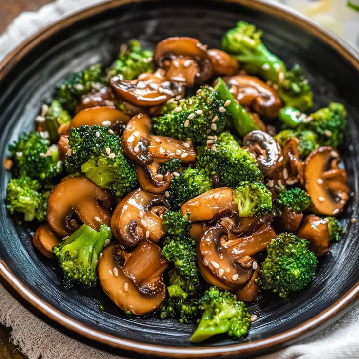 Steamed Broccoli (Quick & Healthy)